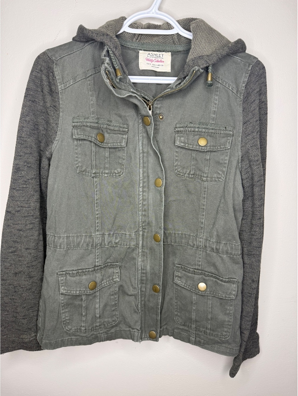 Ashley by 26 International Mixed Media Utility Jacket Olive Gray Knit Sleeves S
